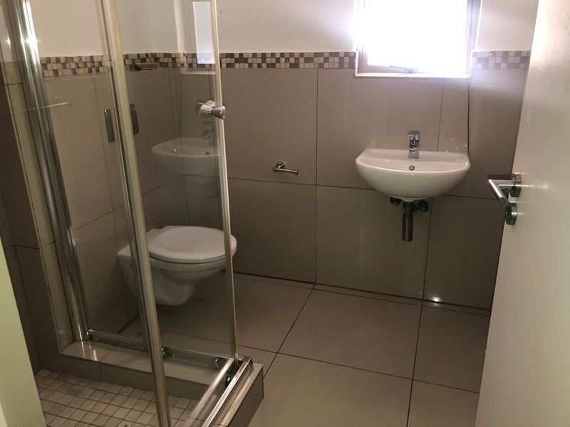 Ground floor two bedroom for sale - Photo 10
