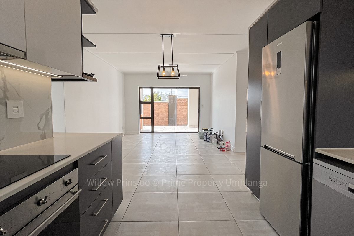 Stunning 3 Bed 2 Bath Premium Garden Unit in Izinga Eco Estate - Photo 3