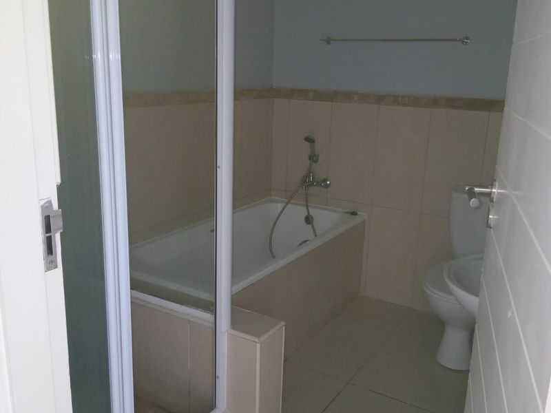 Prime Property presents Aldrovande Palace 2 bedroom apartment for rent - Photo 10