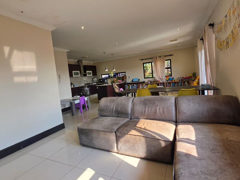 Townhouse For Sale In Umhlanga - Photo 7