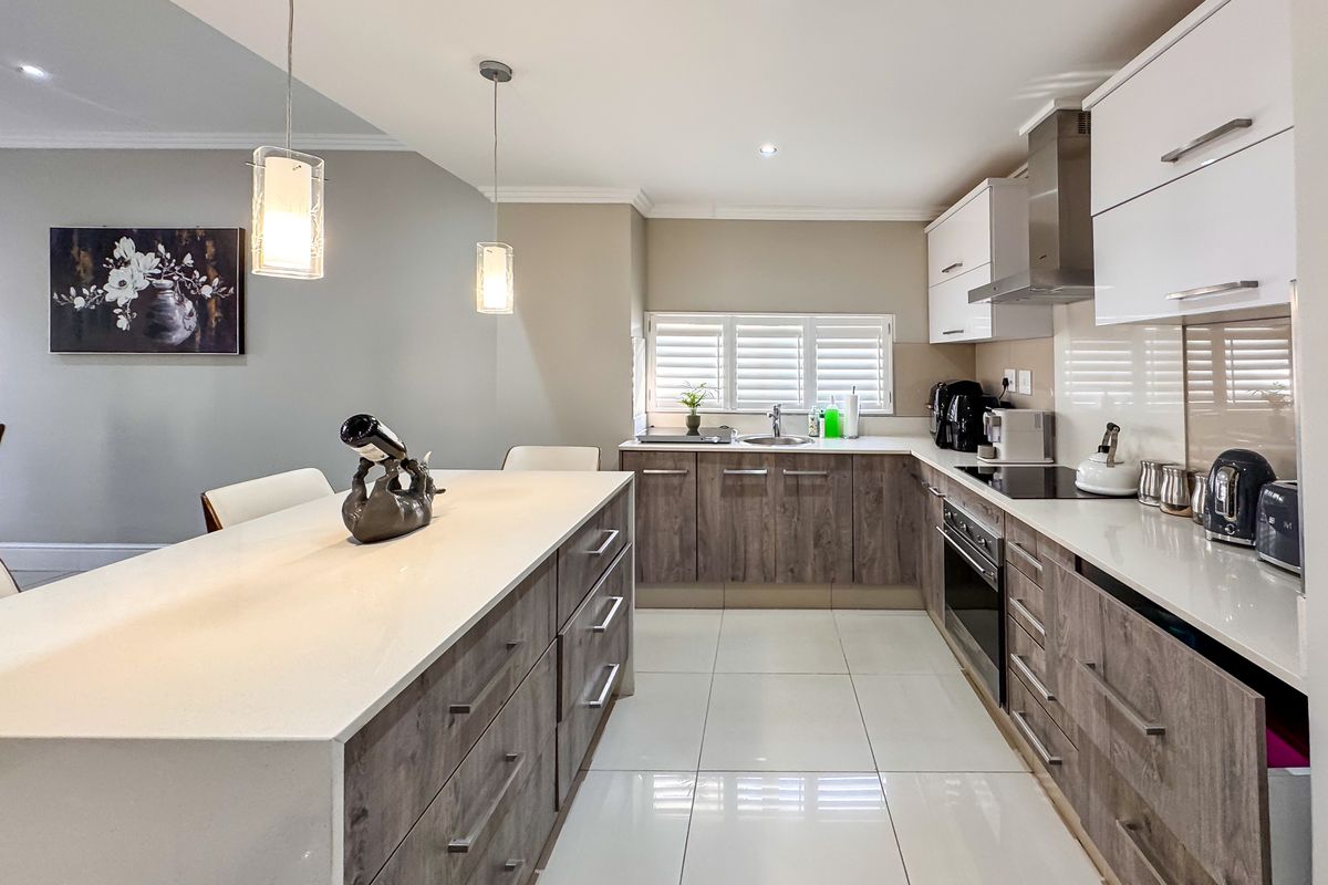 Townhouse For Sale In Umhlanga - Photo 4