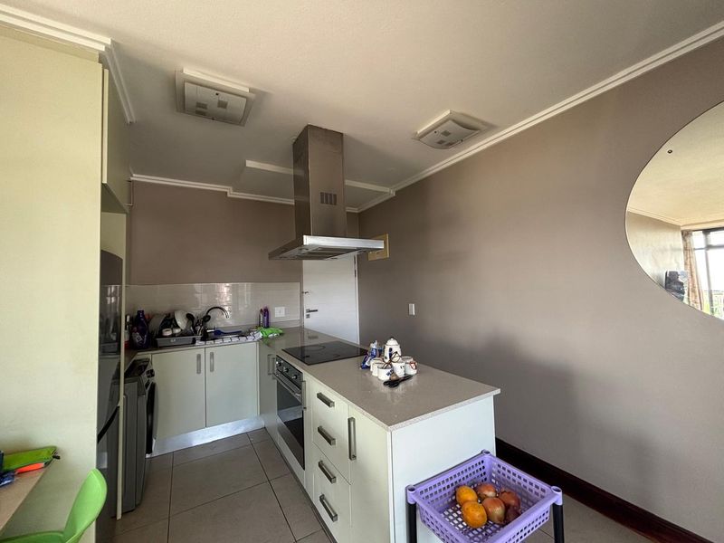 1-Bedroom Apartment for Sale in Umhlanga Ridge. - Photo 1