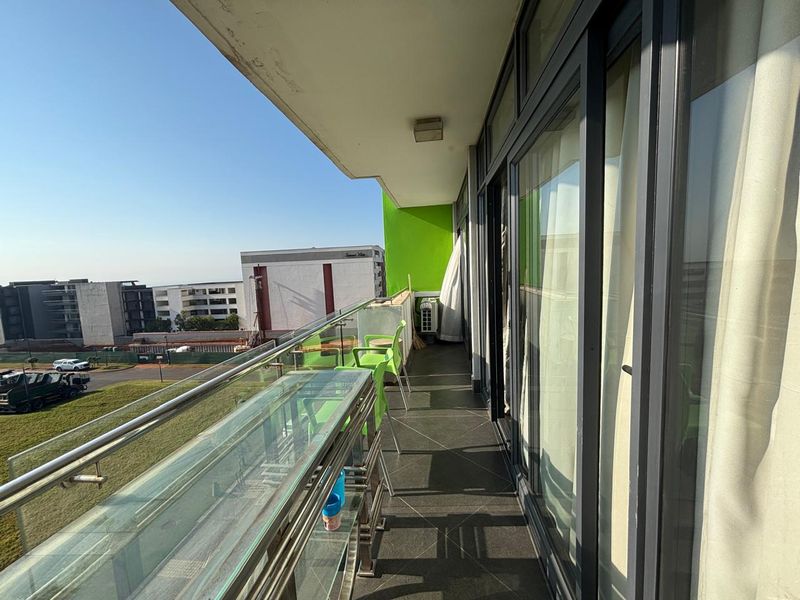1-Bedroom Apartment for Sale in Umhlanga Ridge. - Photo 10