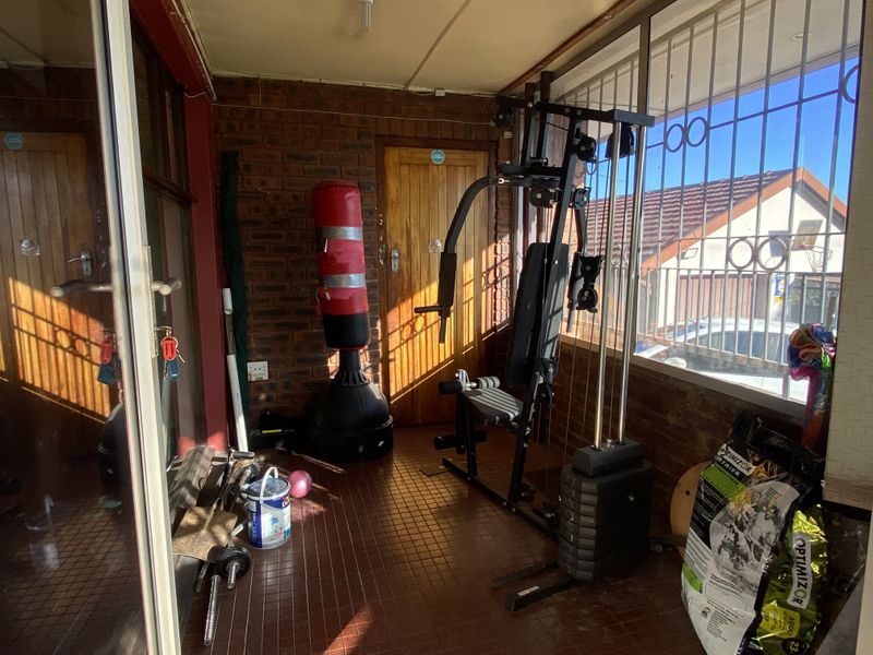 4 Bedroom House For Sale In Westville - Photo 4