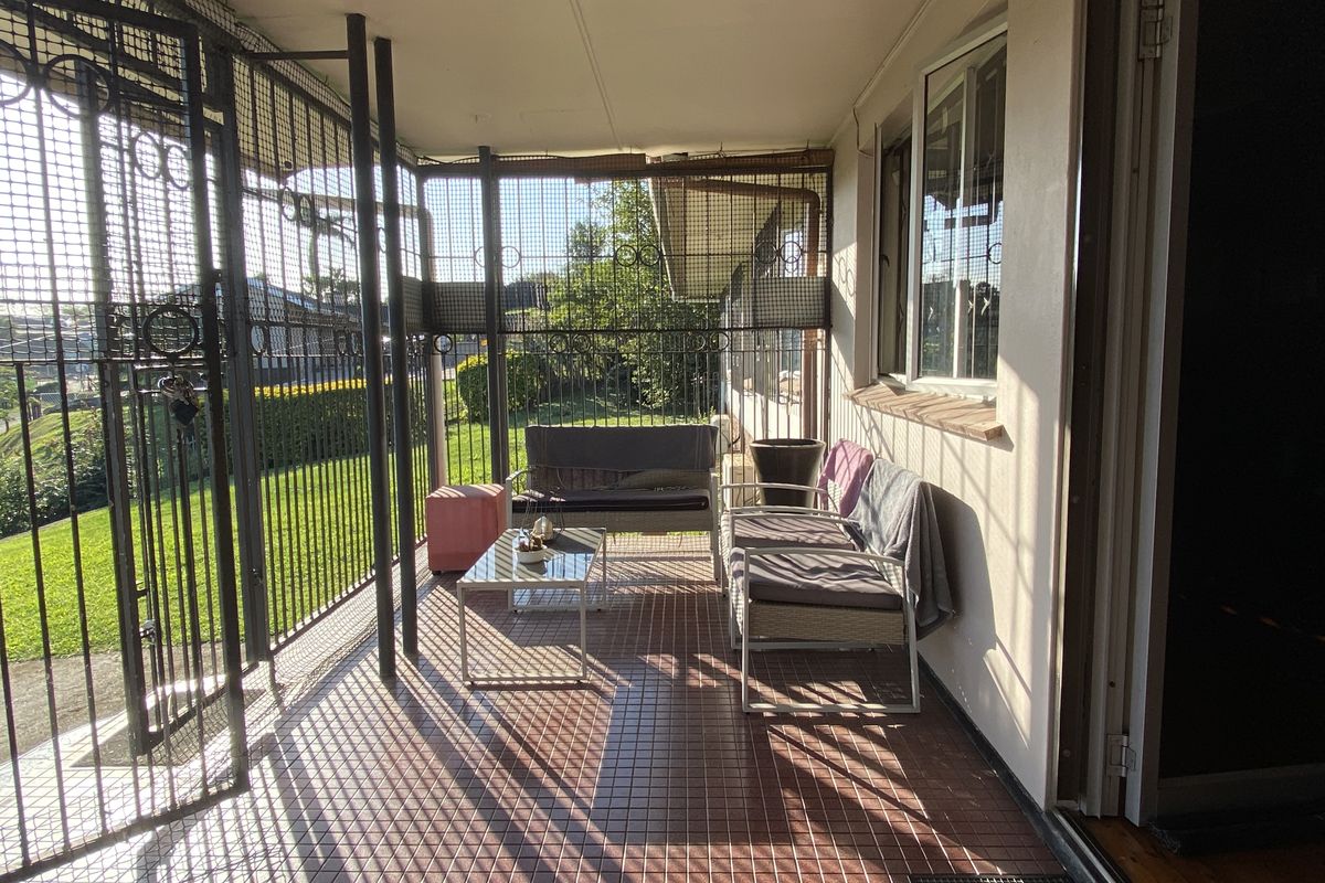 4 Bedroom House For Sale In Westville - Photo 3