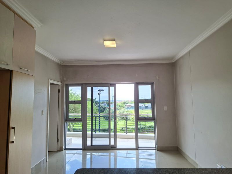 Prime Property Two bedroom for sale - Photo 3