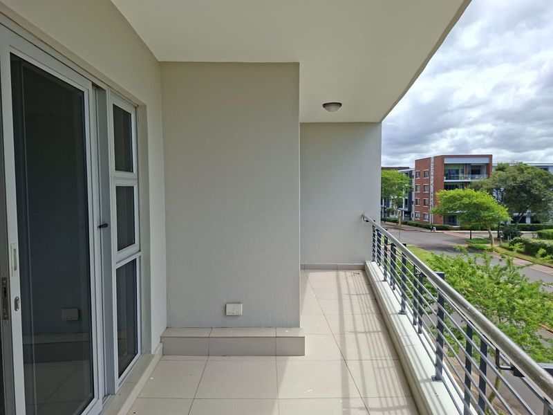 Prime Property Two bedroom for sale - Photo 5