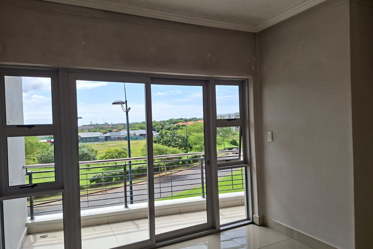 Prime Property Two bedroom for sale - Photo 4