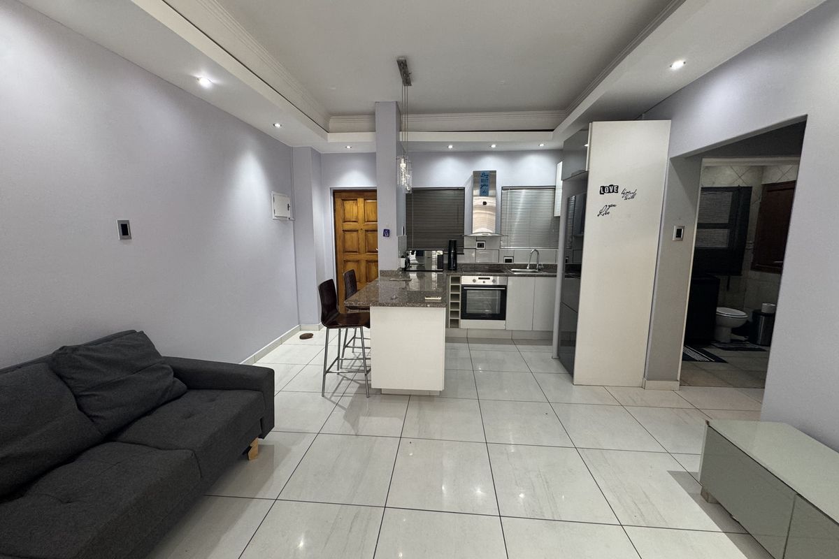 1 bedroom fully furnished apartment to rent in umhlanga - Photo 3