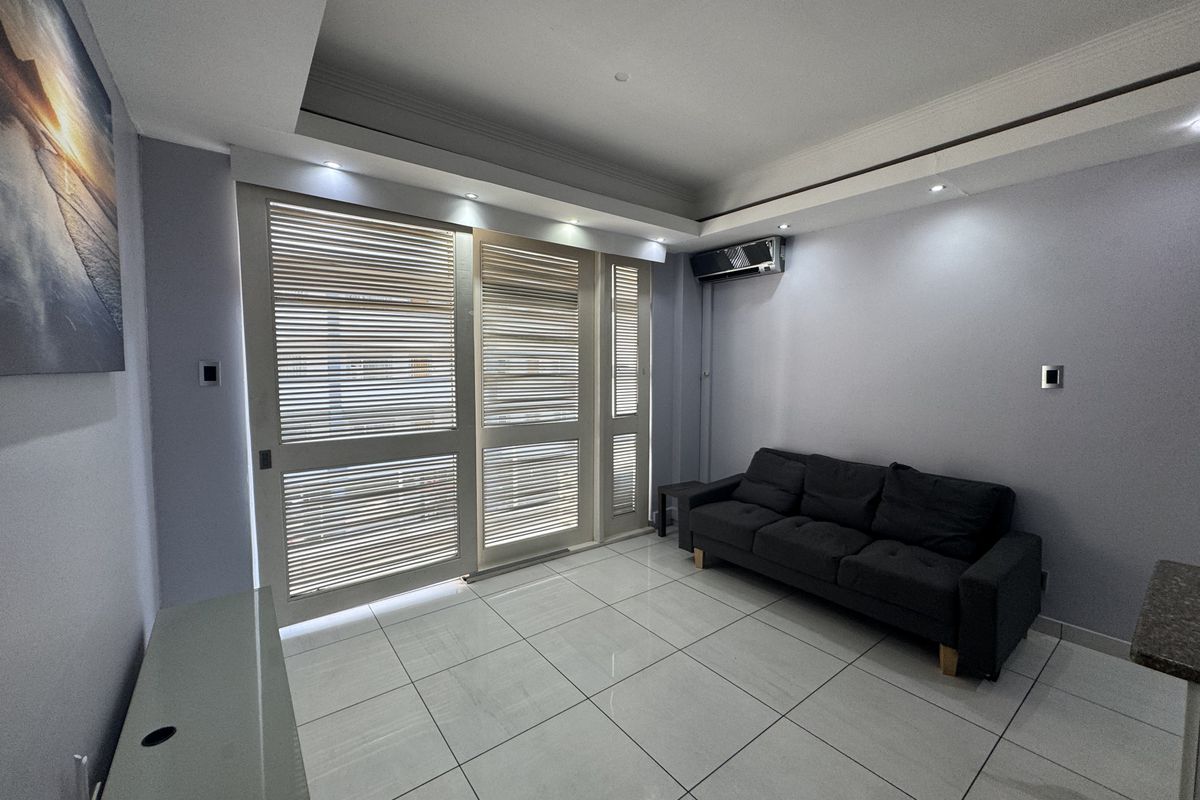 1 bedroom fully furnished apartment to rent in umhlanga - Photo 2
