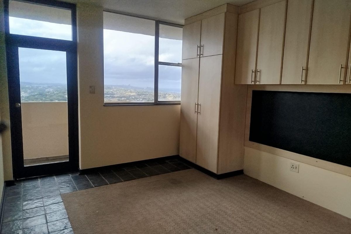 Spacious 2-Bedroom Apartment To Let in Morningside - Photo 5