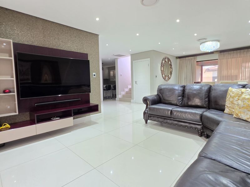 Townhouse For Sale In Umhlanga - Photo 8