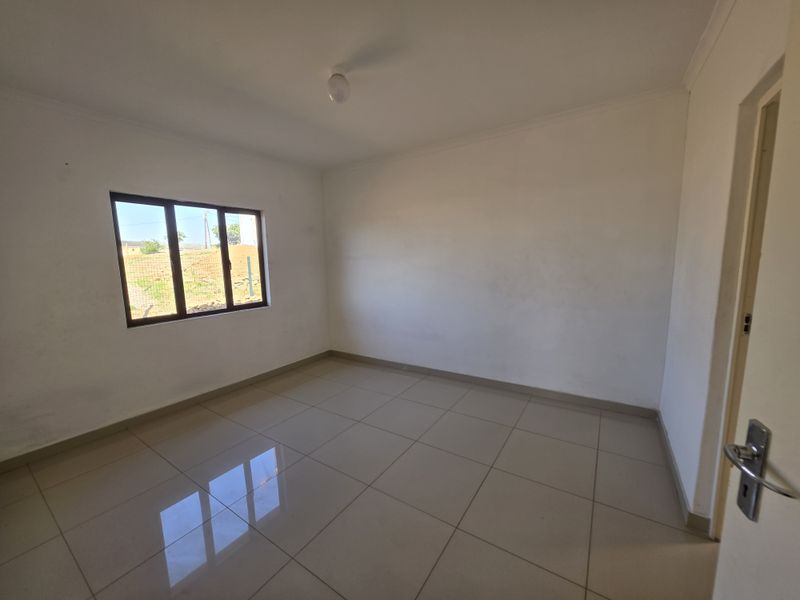 Prime 1,400m2 Level 3 Bed, 2 Bath Property – Perfect for a Community or Religious Centre! - Photo 10
