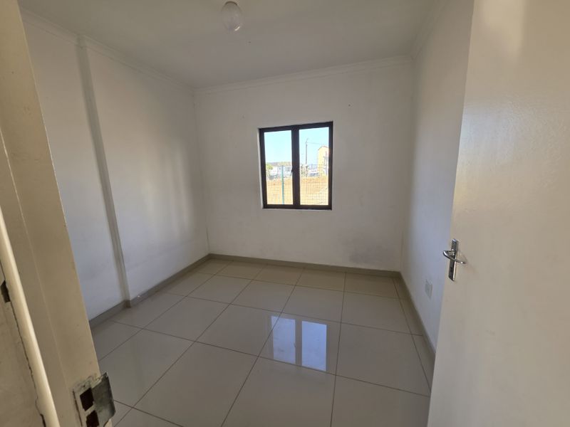 Prime 1,400m2 Level 3 Bed, 2 Bath Property – Perfect for a Community or Religious Centre! - Photo 8