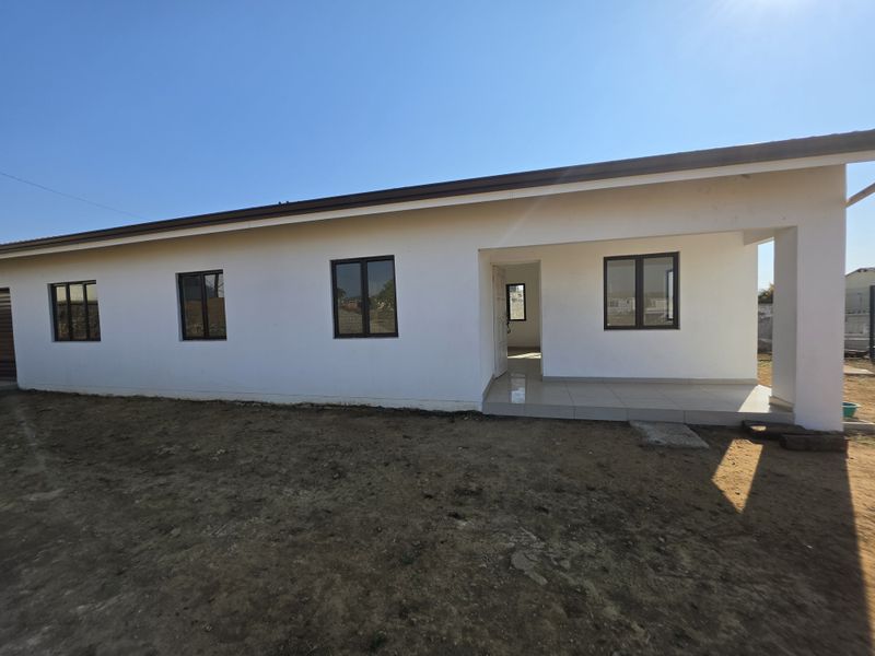 Prime 1,400m2 Level 3 Bed, 2 Bath Property – Perfect for a Community or Religious Centre! - Photo 3