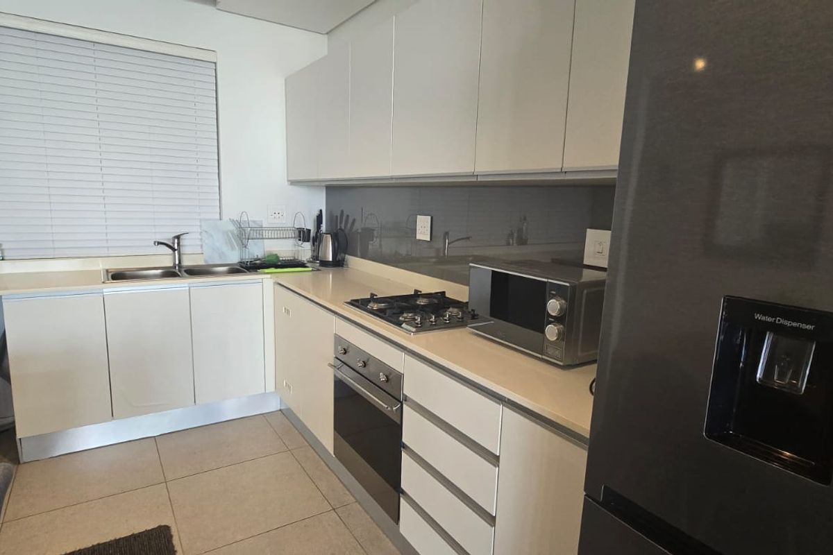 3-Bedroom, 3-Bathroom Apartment -Sibaya Precinct - Photo 3