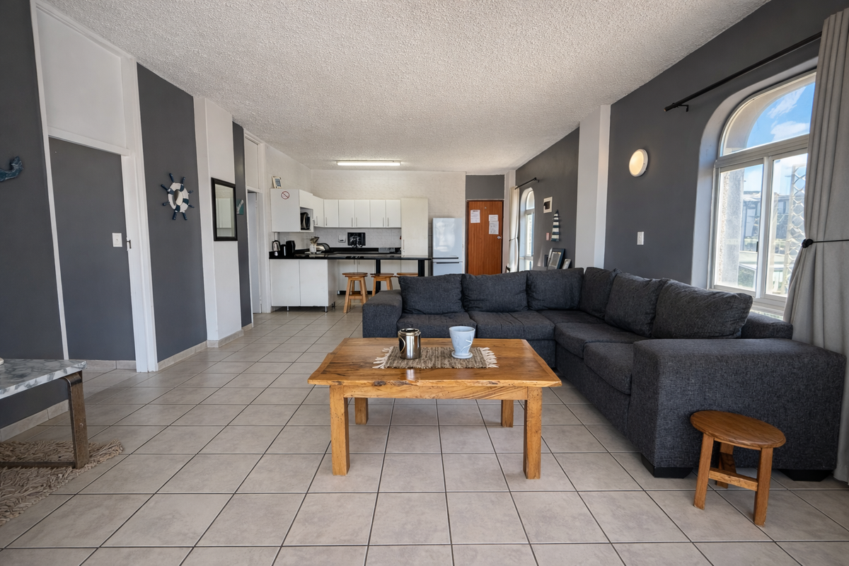 Apartment For Sale In Margate - Photo 5
