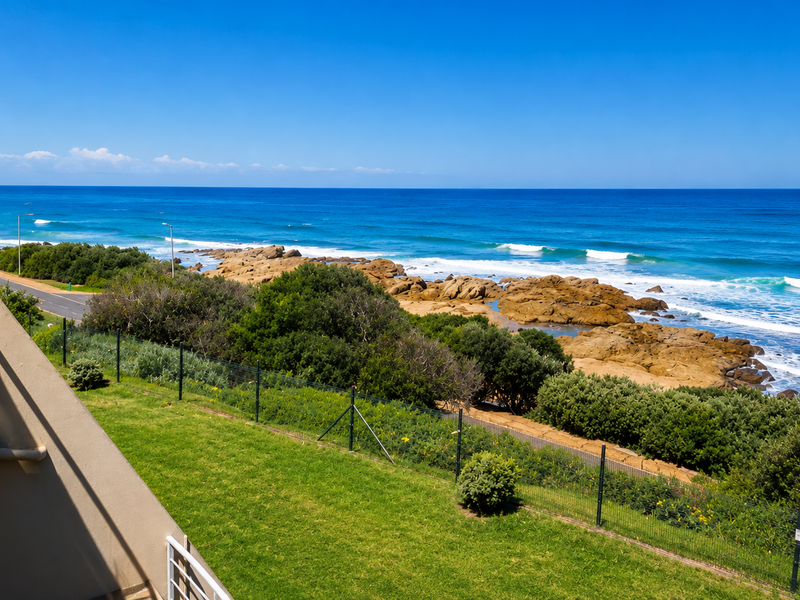 Apartment For Sale In Margate - Photo 3