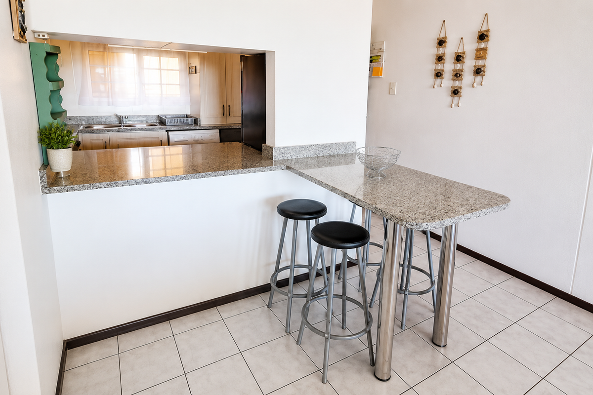Apartment For Sale In Margate - Photo 5
