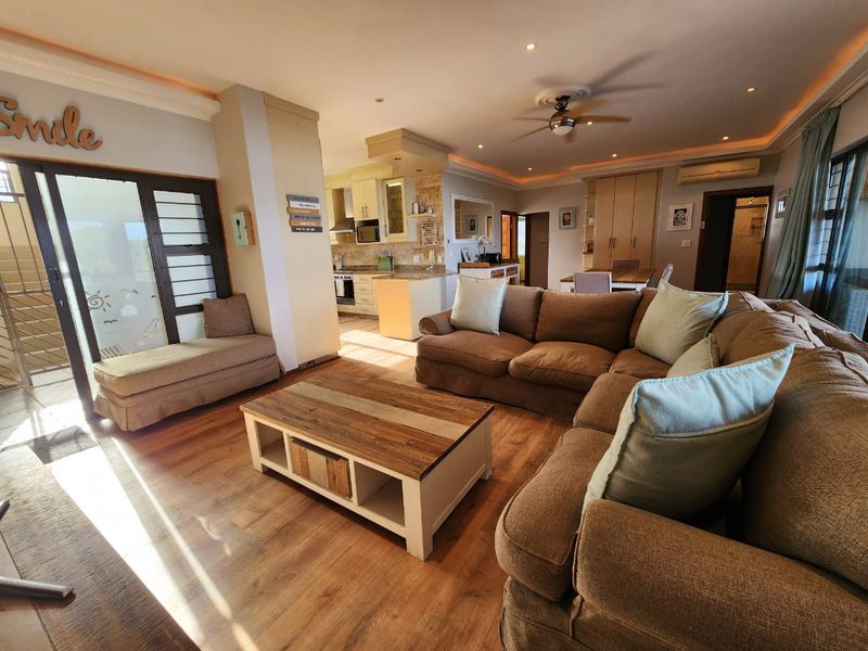 Apartment For Sale In Margate - Photo 6