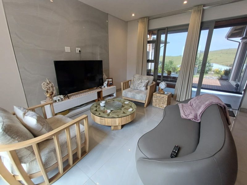 Unfurnished Charming 3-Bedroom Townhouse in Salta Estate - Photo 6