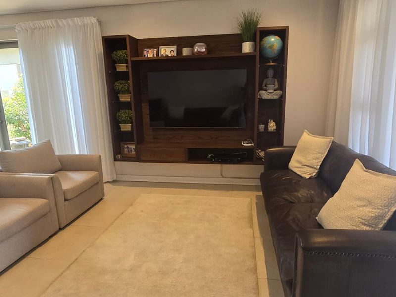 Unfurnished 4 Bedroom Townhouse - Salta Estate - Photo 5