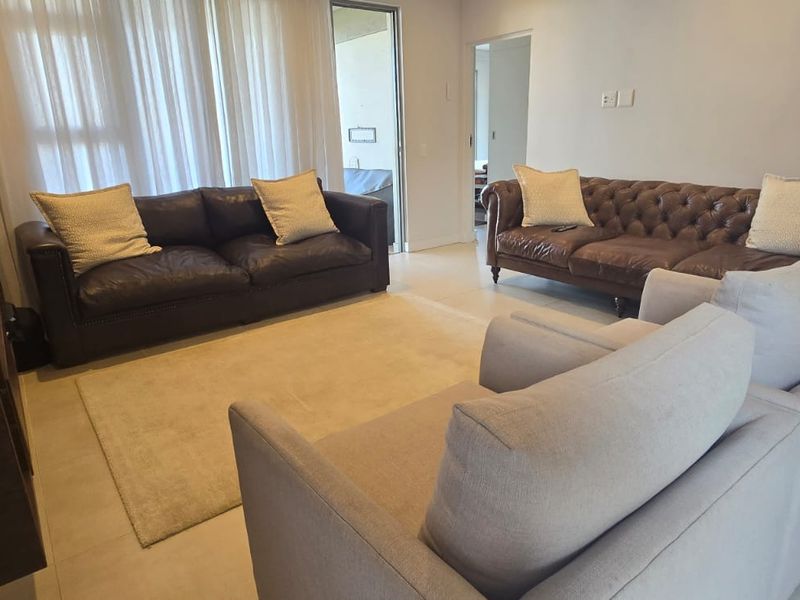 Unfurnished 4 Bedroom Townhouse - Salta Estate - Photo 3