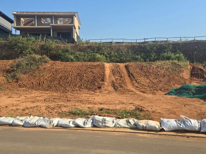 Prime Vacant Land for Sale – Salta Estate, Sibaya - Photo 1