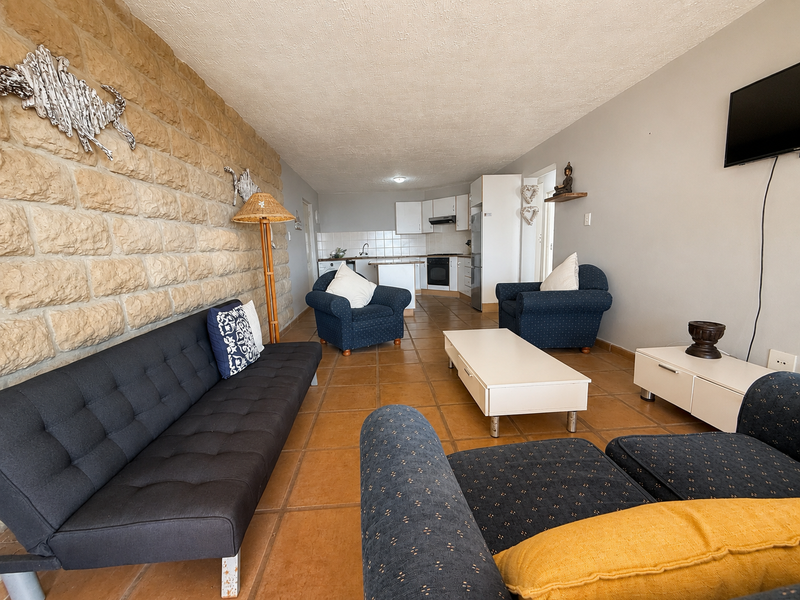 Apartment For Sale In Margate - Photo 4