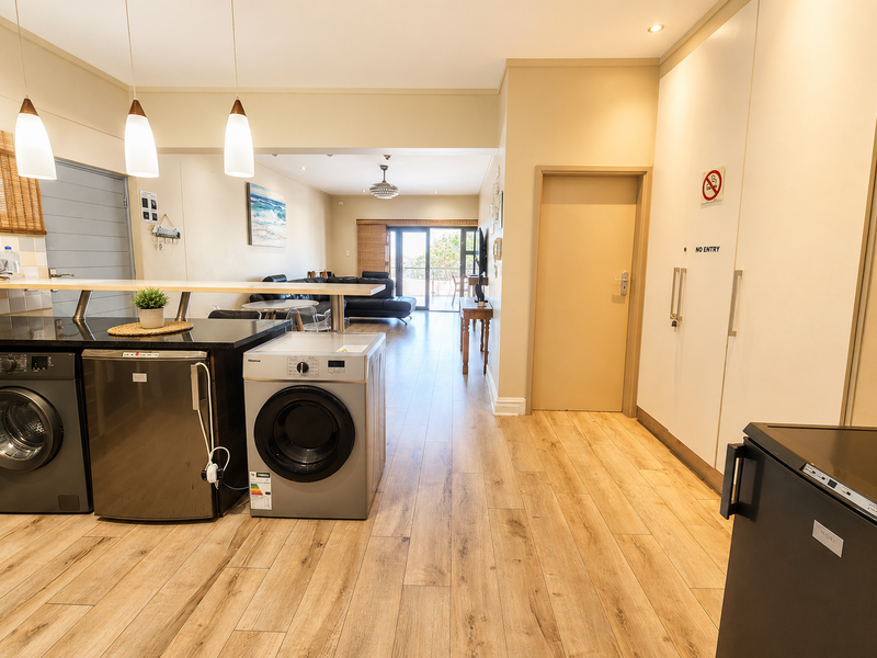 Apartment For Sale In Margate - Photo 10