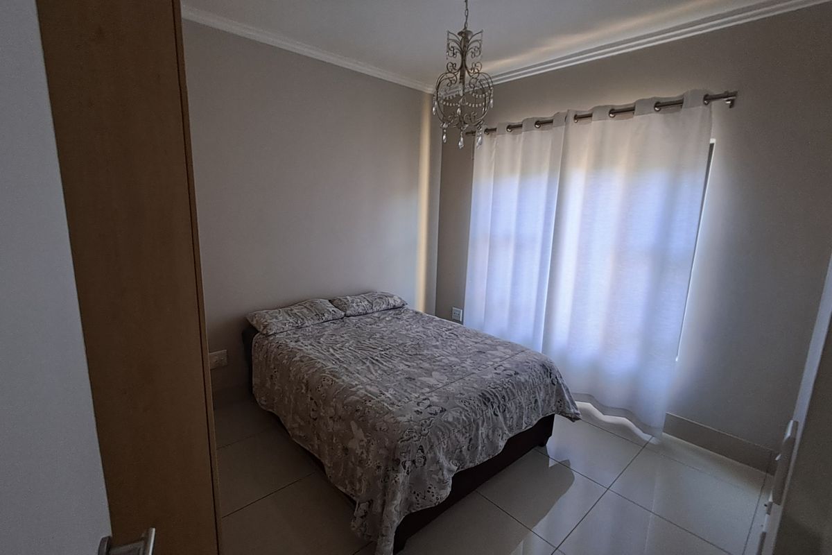 Luxury Fully Furnished 2-Bedroom Apartment - Photo 5