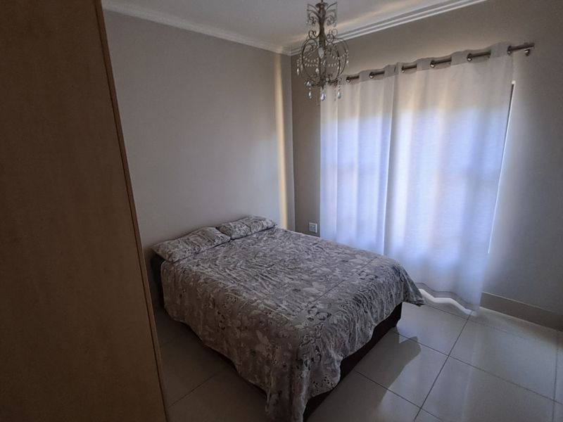 Luxury Fully Furnished 2-Bedroom Apartment - Photo 10