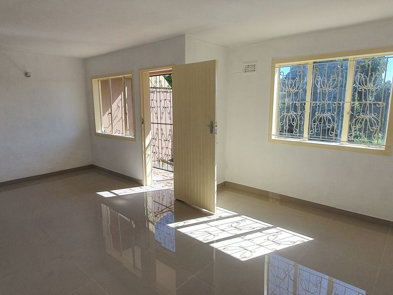 Spacious Three Bedroom Home in Rydalvale for Sale - Photo 6