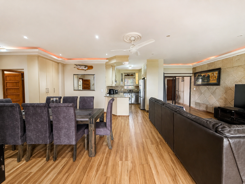Apartment For Sale In Margate - Photo 9