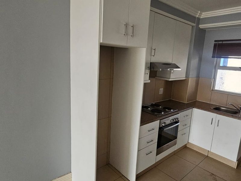 Prime Property presents Aldrovande Palace apartment for rent - Photo 2
