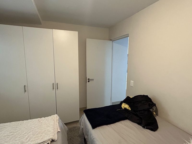 Modern 2 Bedroom Apartment To Rent | Comfort, Convenience & Secure Living - Photo 7