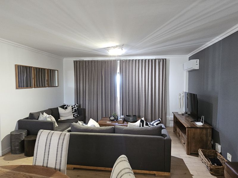 Furnished Three  bedroom for Rental - Photo 3