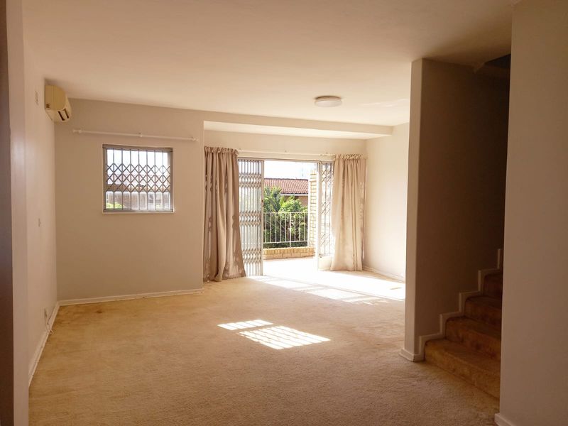 Duplex with the Sea View - Photo 8