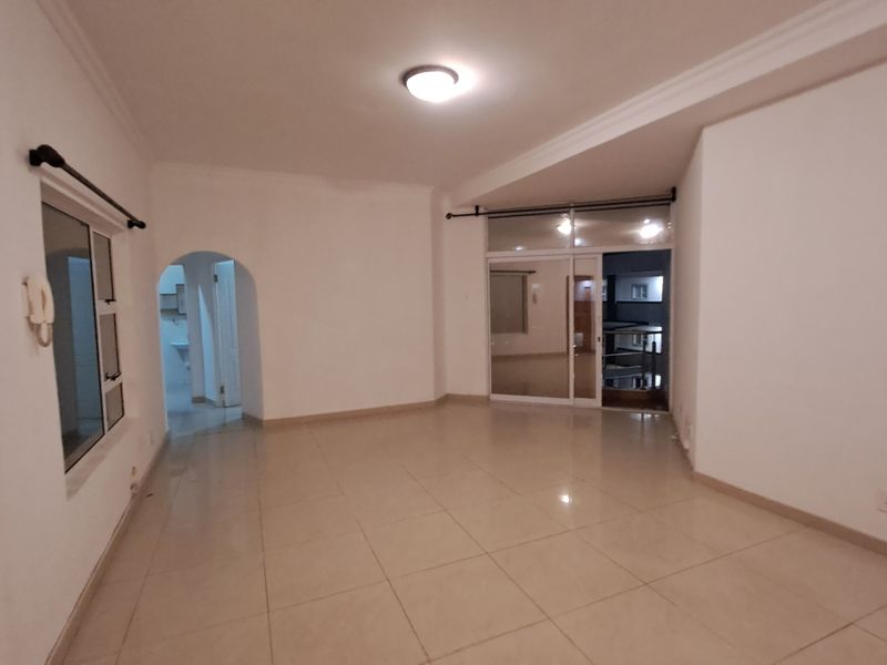 Stylish 1 Bedroom Apartment To Rent | Modern Living in a Secure Complex - Photo 3
