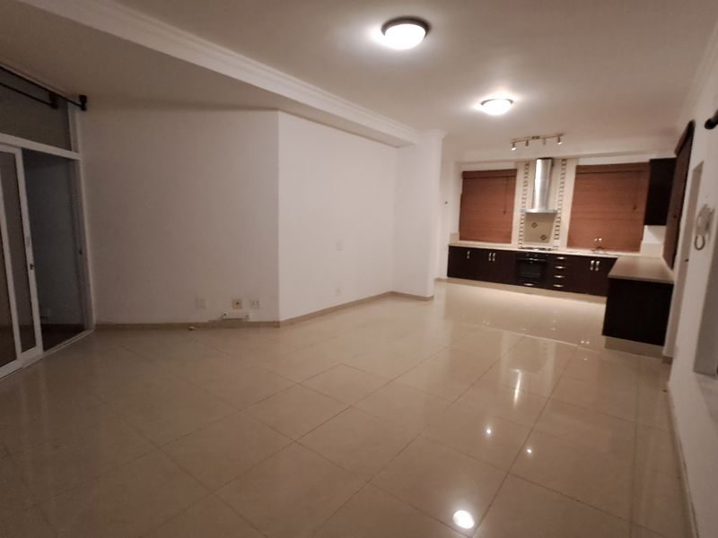 Stylish 1 Bedroom Apartment To Rent | Modern Living in a Secure Complex - Photo 2