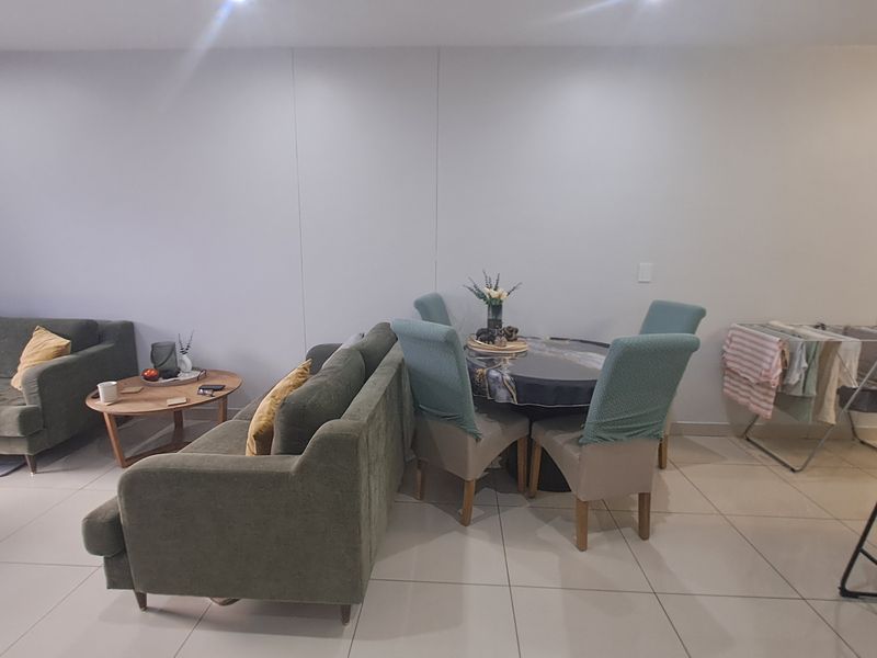 Modern 2 Bedroom, 2 Bathroom Apartment To Rent | Spacious, Secure & Perfectly Located - Photo 5