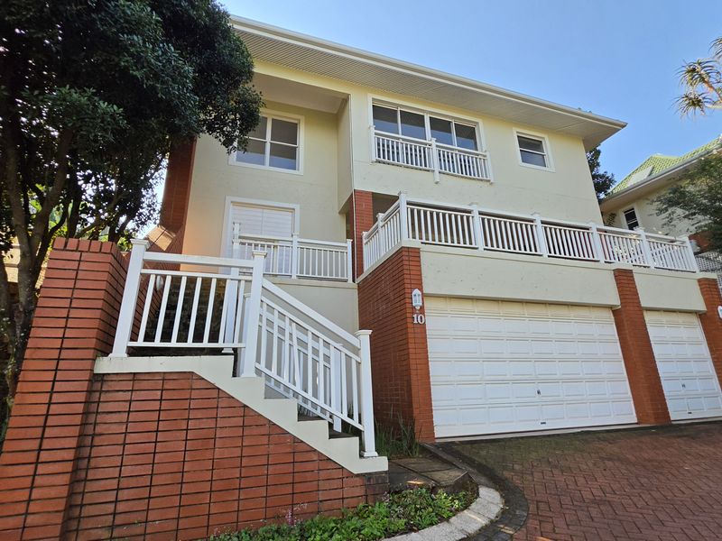 Townhouse For Sale In Mount Edgecombe - Photo 2