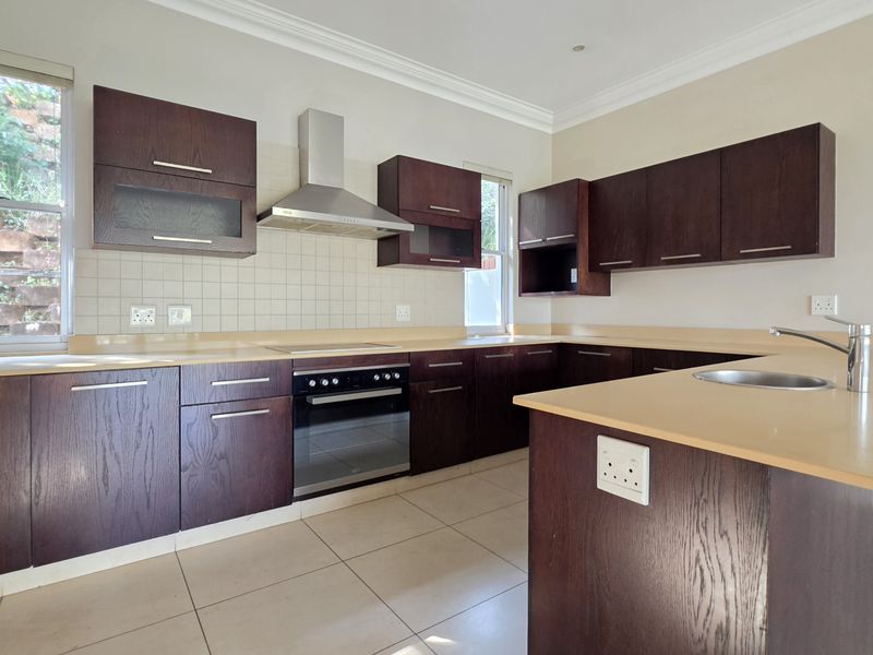 Townhouse For Sale In Mount Edgecombe - Photo 3