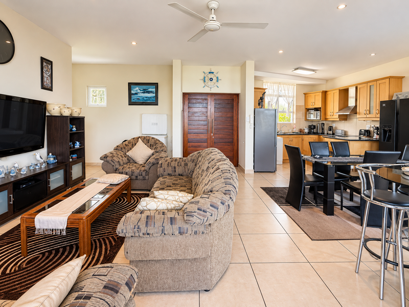 Apartment For Sale In Margate - Photo 7