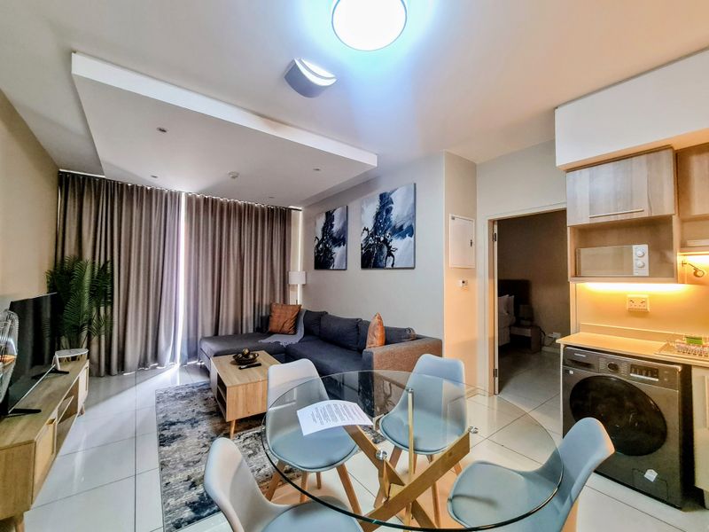 2 Bath Apartment at The Tyrwhitt - Photo 6