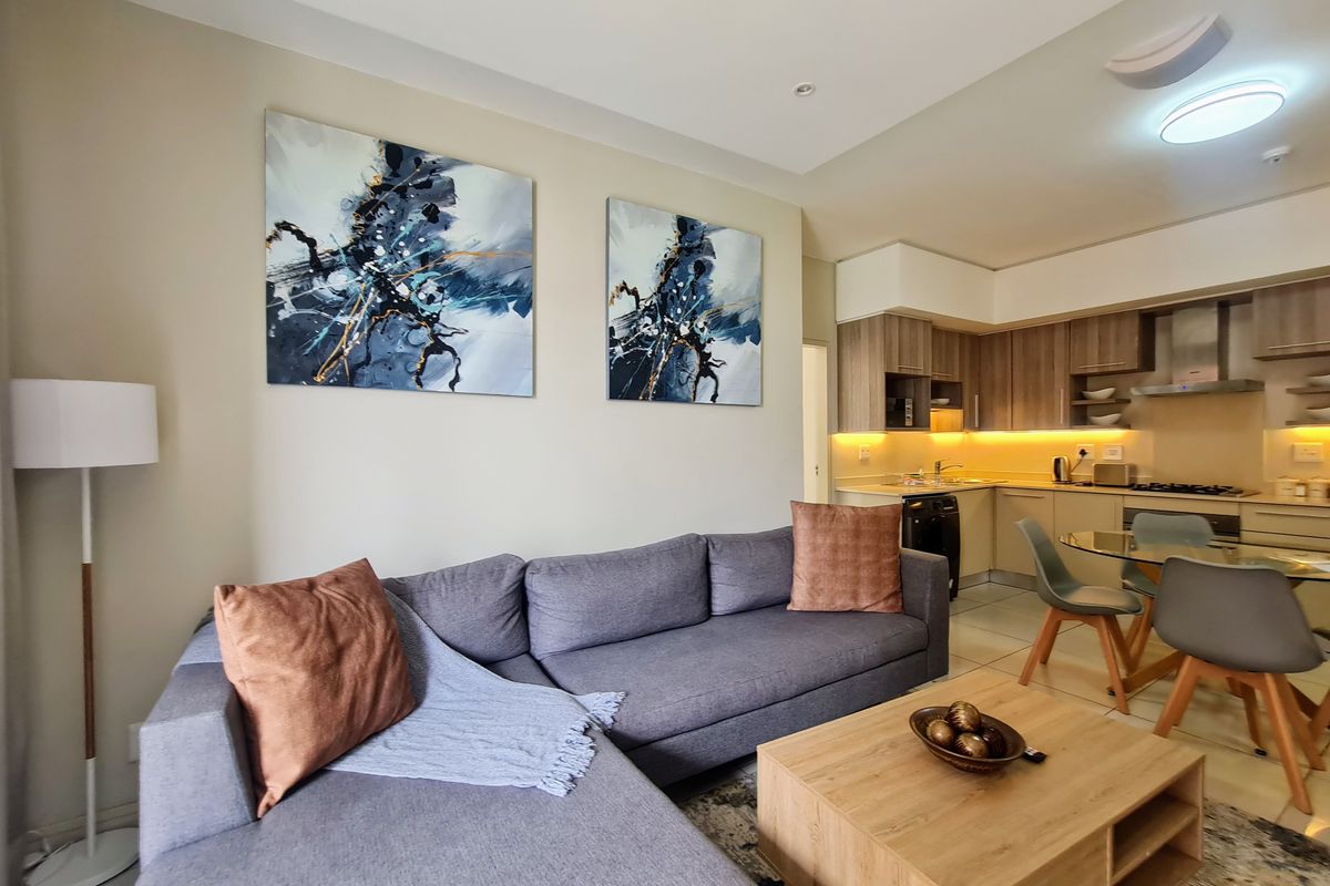 2 Bath Apartment at The Tyrwhitt - Photo 3