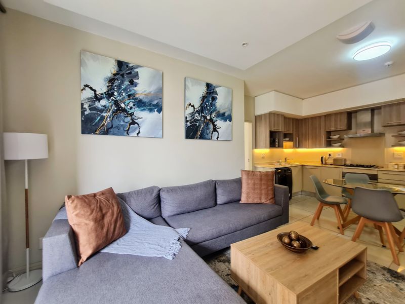 2 Bath Apartment at The Tyrwhitt - Photo 3