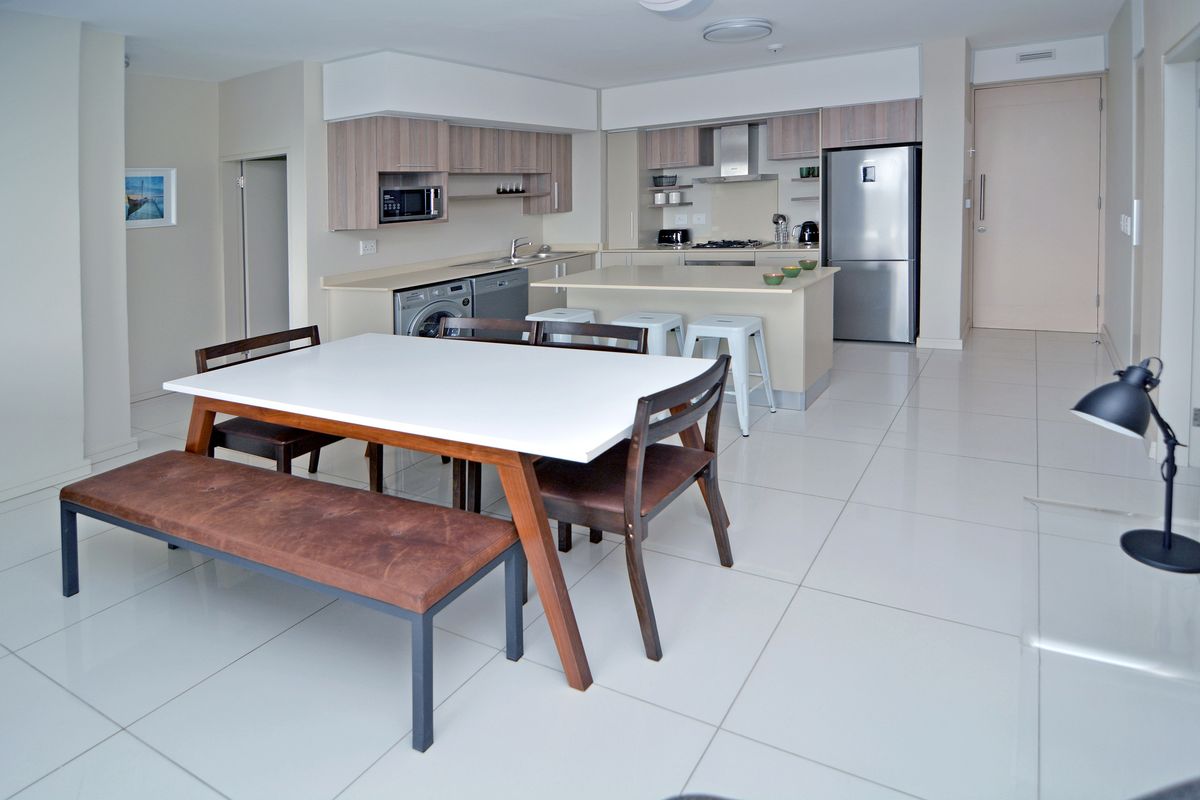 Modern Living 2 Bed 1 Bath Apartment in Rosebank - Photo 4