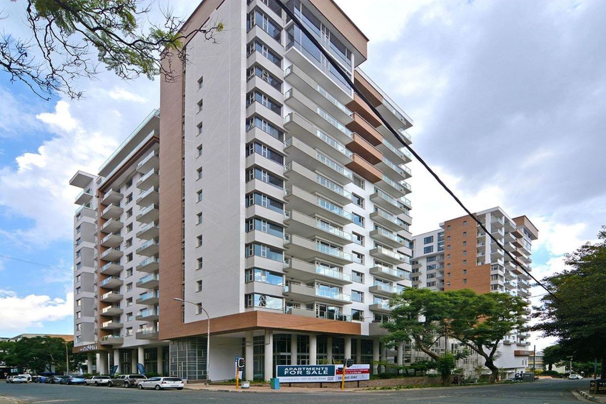 Modern Living 2 Bed 1 Bath Apartment in Rosebank - Photo 2
