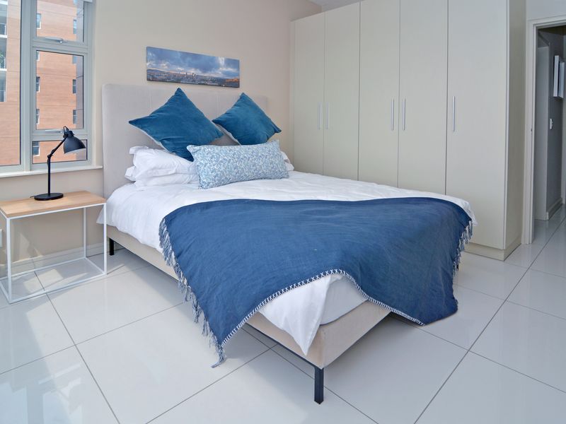 Modern Living 2 Bed 1 Bath Apartment in Rosebank - Photo 10